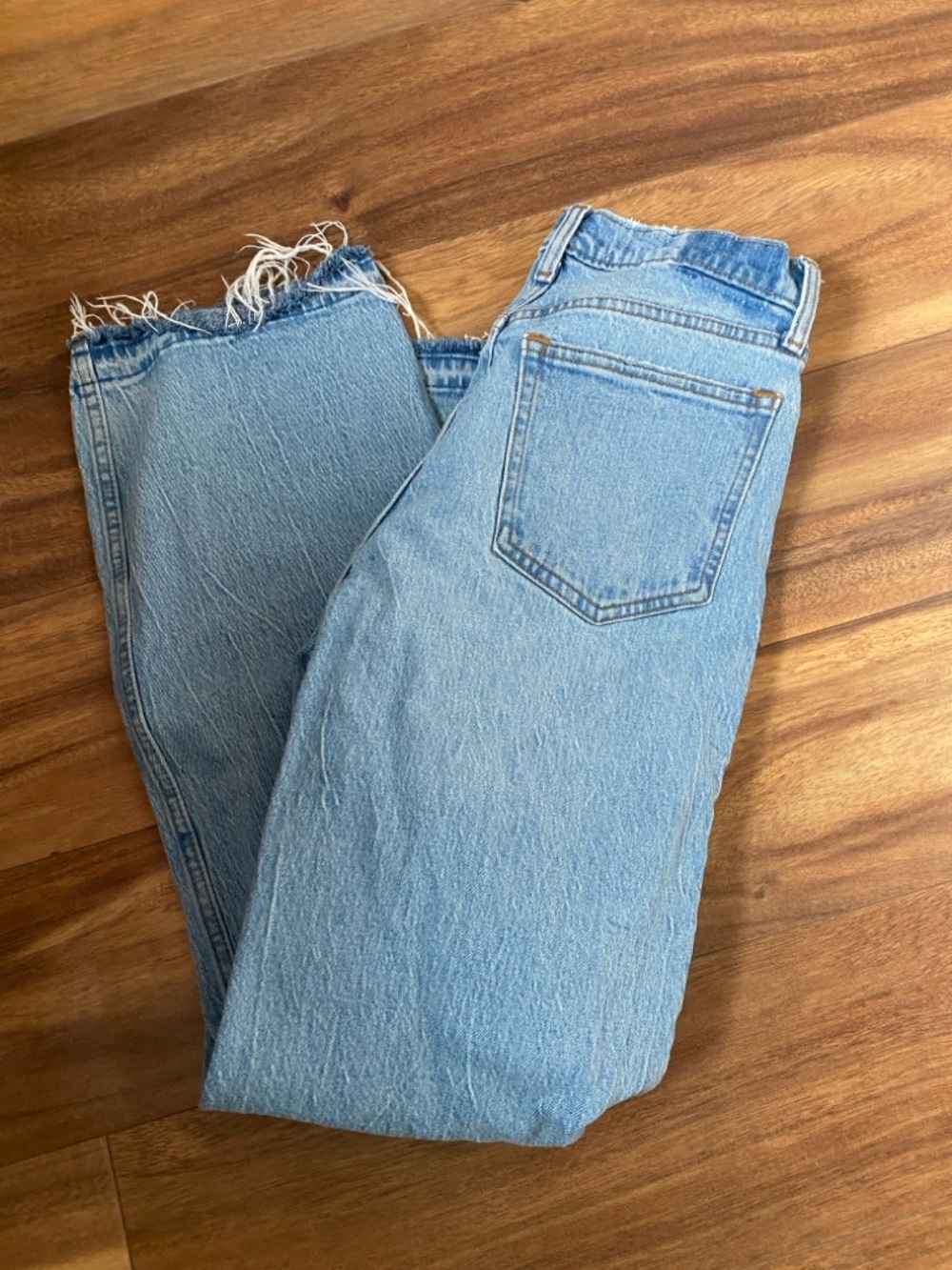 Abercrombie & Fitch Light Wash High-Rise Women's Jeans